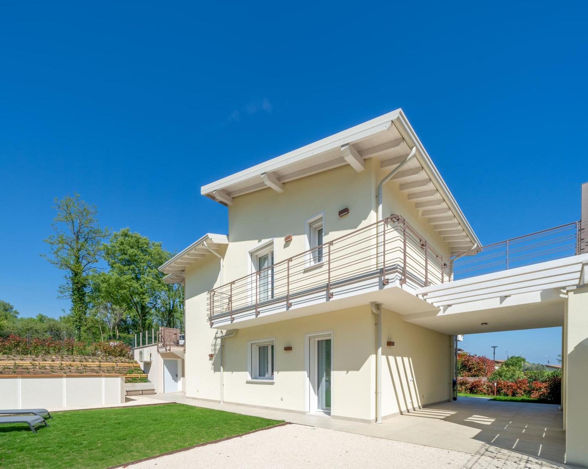Luxury Villas Gardenia With Private Pool Паденге сул Гарда Екстериор снимка
